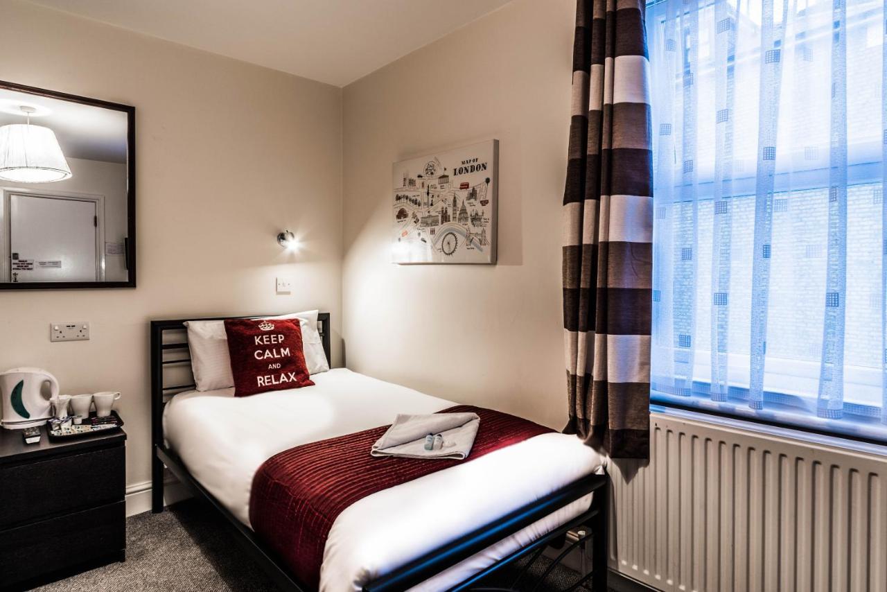 Saba Rooms And Apartments 런던 외부 사진
