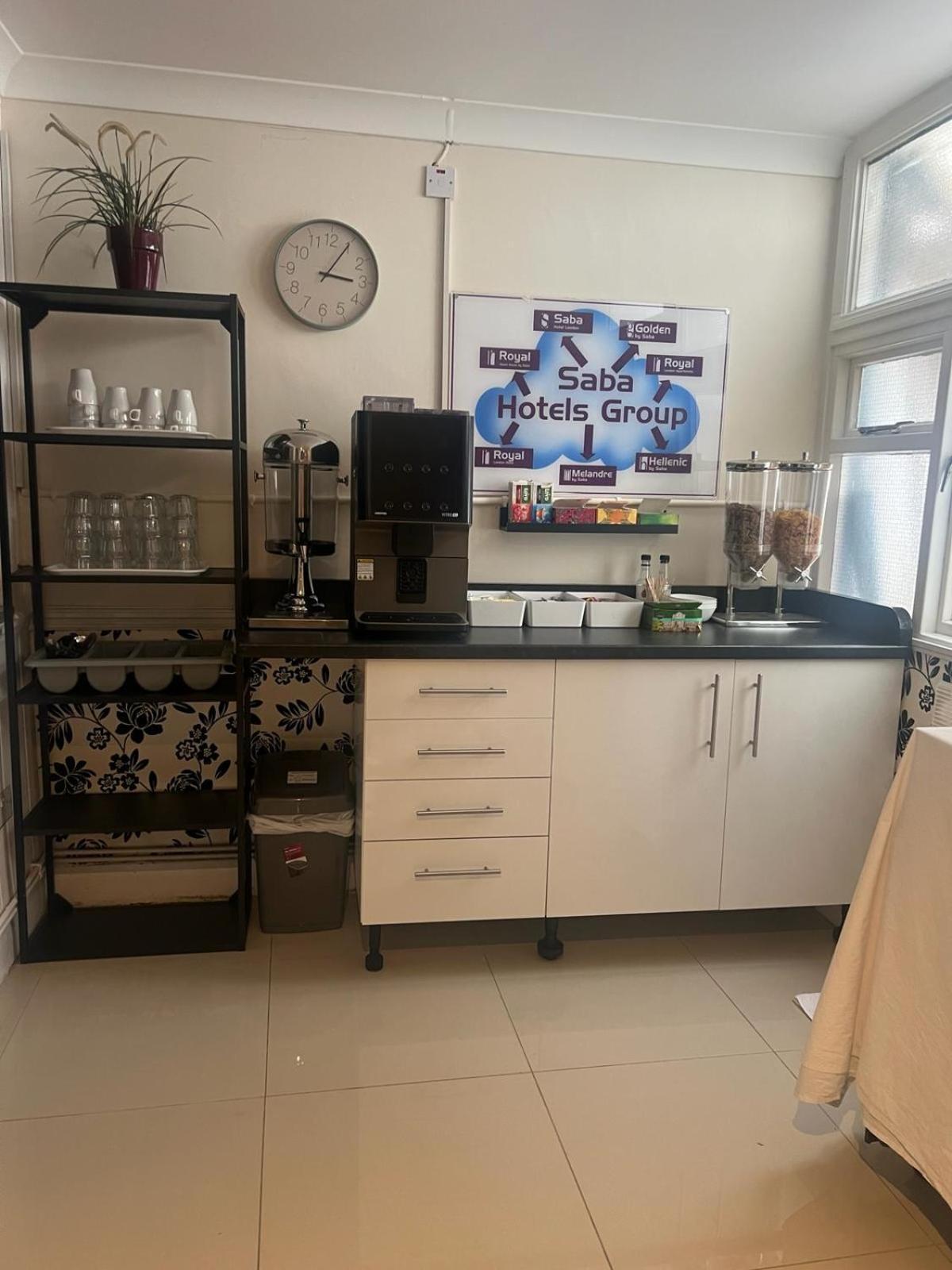 Saba Rooms And Apartments 런던 외부 사진